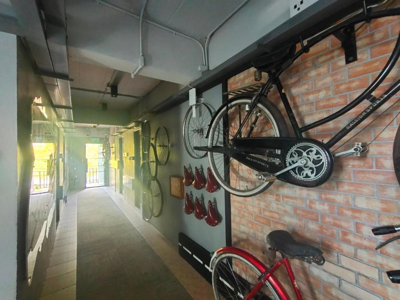 Qoo Hotel Buriram Exterior foto